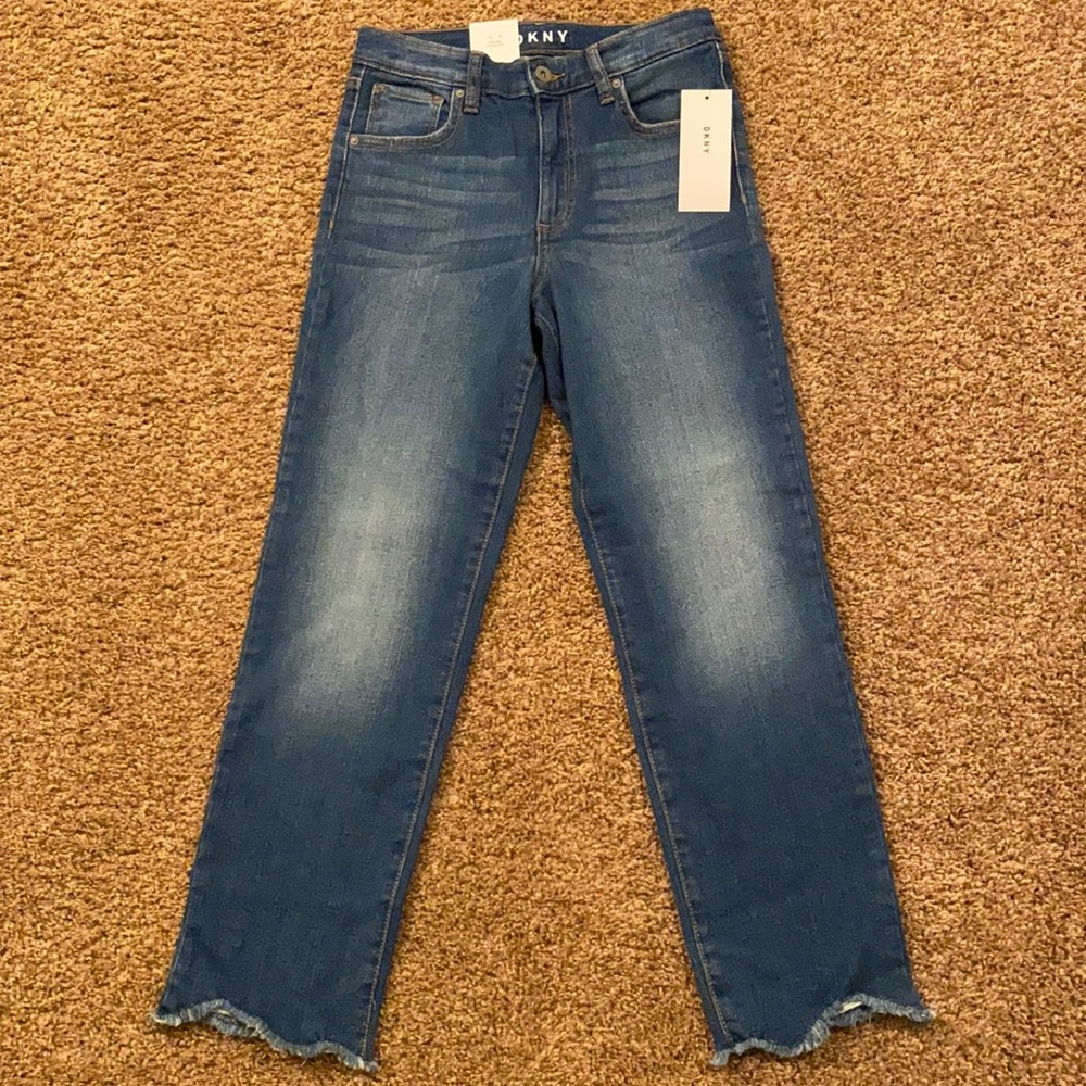 DKNY Madison high rise crop